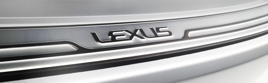 О бренде Lexus