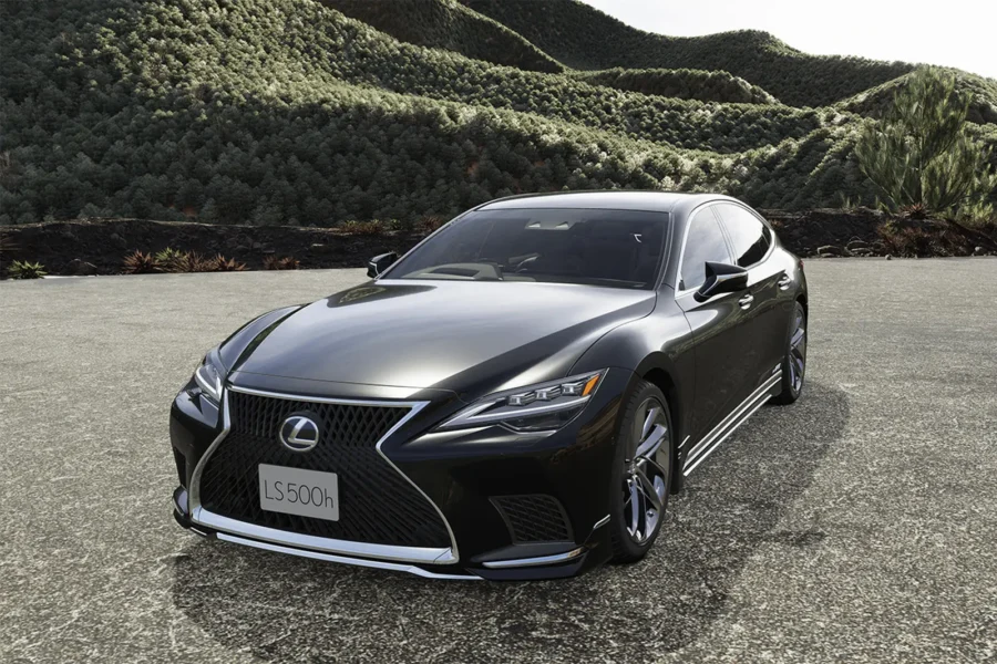 Фотографии Lexus LS